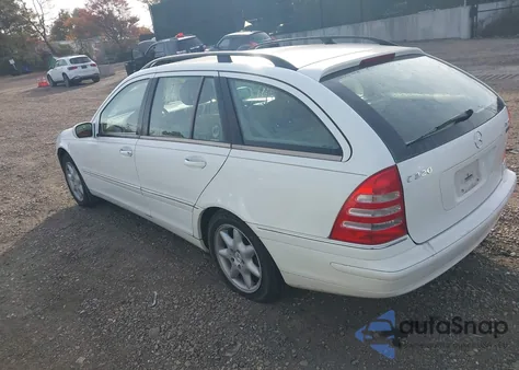 2004 Mercedes-Benz C 320 4Matic from USA, damaged, VIN WDBRH84J24F538752